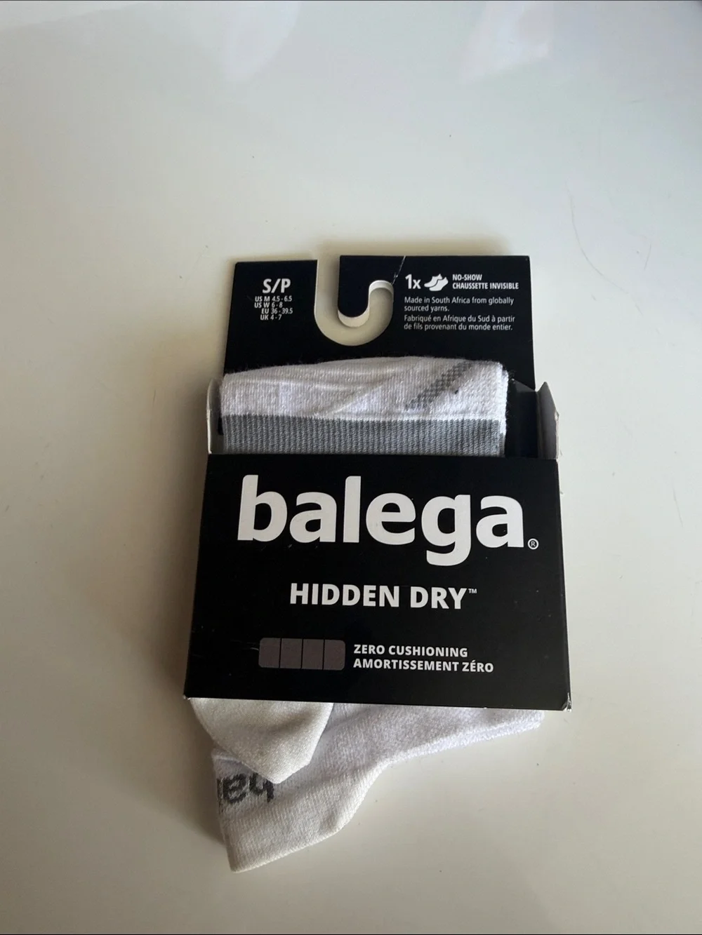 Balega Hidden Dry socks size small
